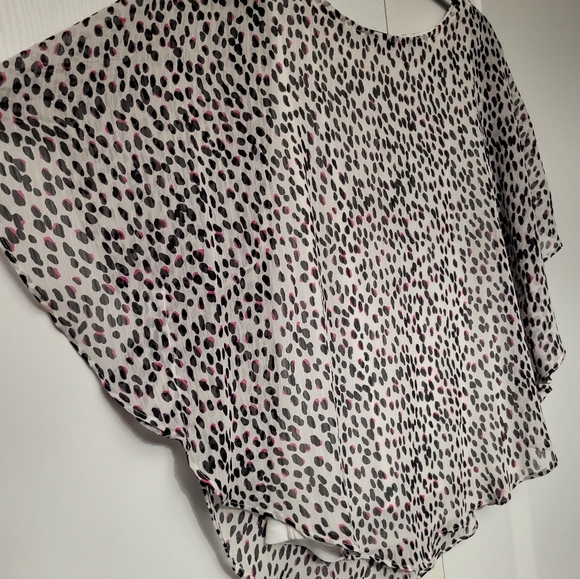 NWOT Lilly Morgan Overlay Blouse Size Large - Picture 2 of 6